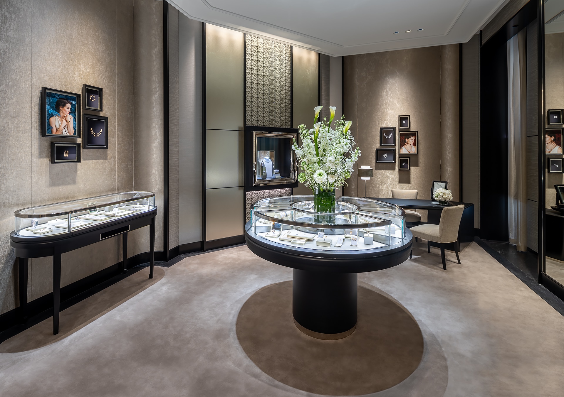 Van Cleef & Arpels unveils its first boutique in Vienna, Austria - Van